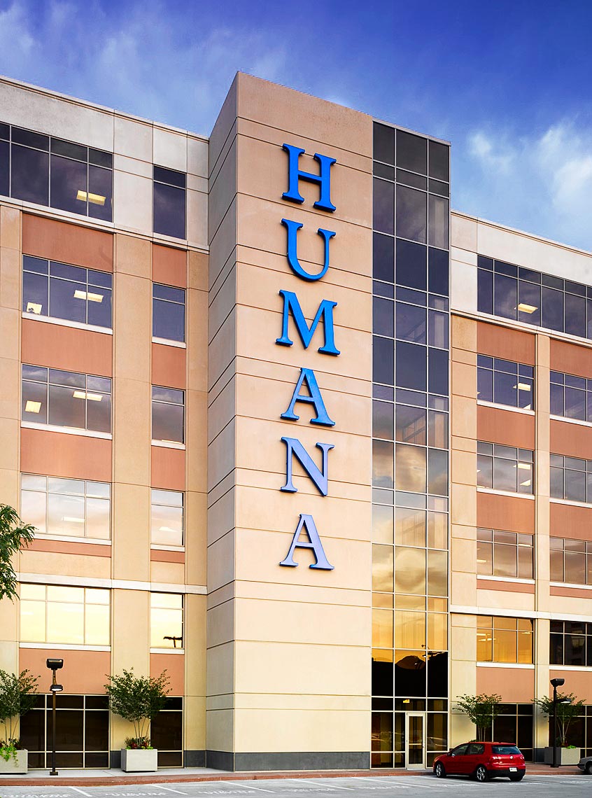 Humana_Exterior_073.jpg